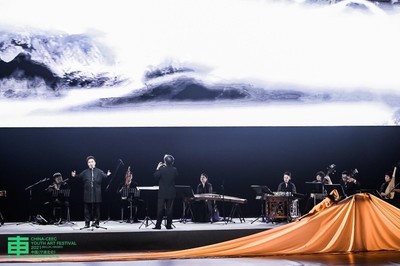 中東歐青年藝術周啟幕 舞臺藝術造型策劃中的東西人文交融